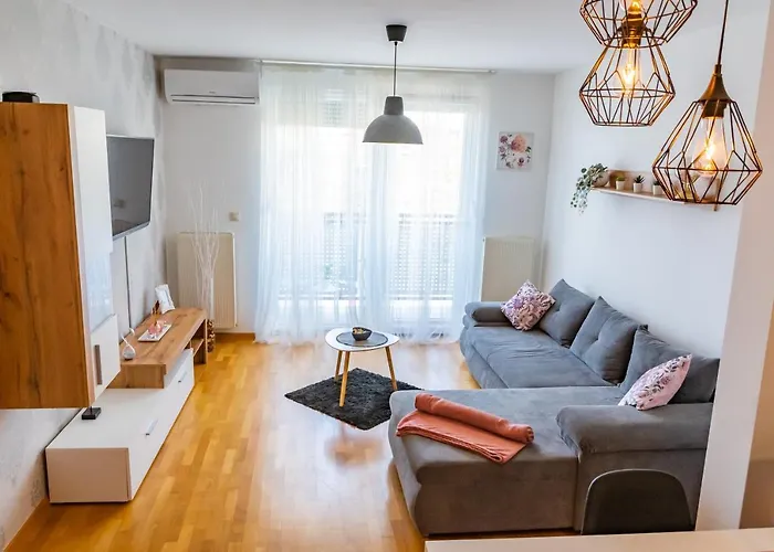 Brand New - Selfcheckins 24 - Zagreb - Garage - Loggia - New - Luxury