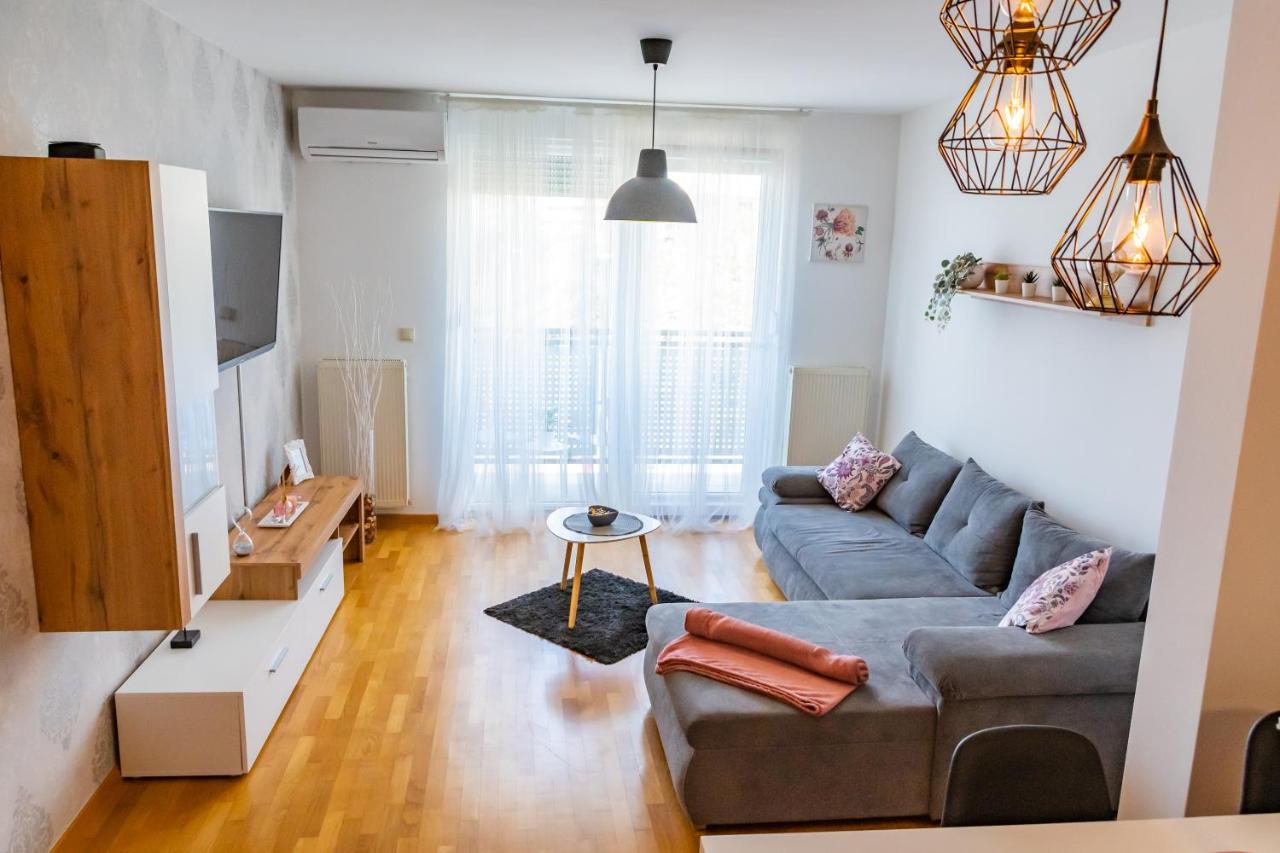 Brand New - Selfcheckins 24 - - Garage - Loggia - New - Luxury Zagreb