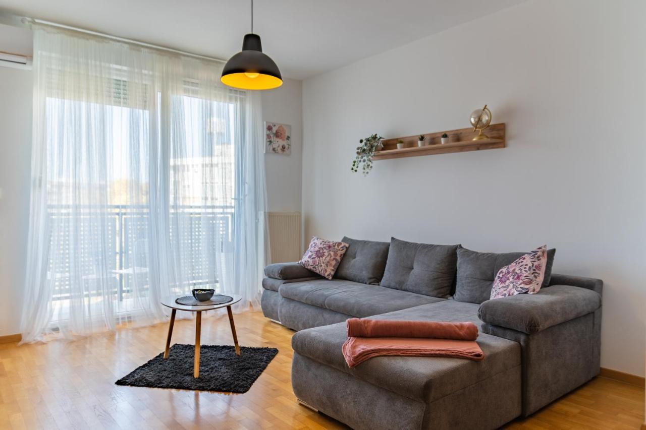 Brand New - Selfcheckins 24 - - Garage - Loggia - New - Luxury